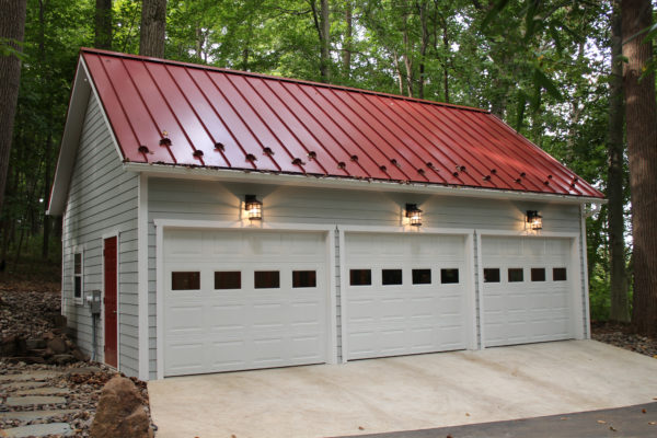 Truss Garage with lighting