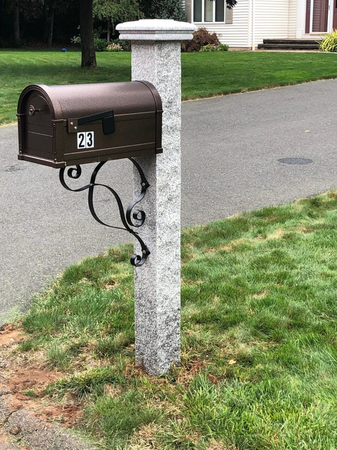 Mailboxes & Lanterns Atlas Outdoor